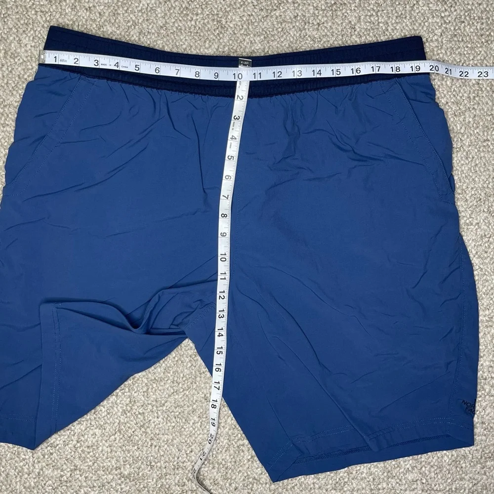 The North Face shorts